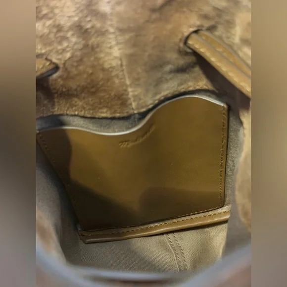 Madewell The Drawstring Shoulder Bag Suede Dried Acorn - Picture 10 of 10